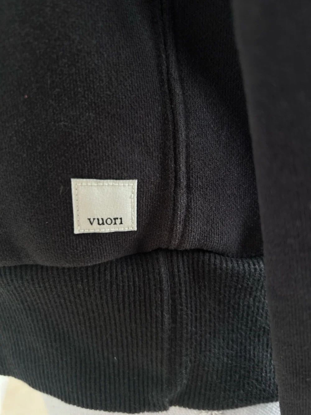 Vuori Women's Restore Relaxed Half-Zip Hoodie Washed Black Small Soft Comfy - Picture 3 of 8